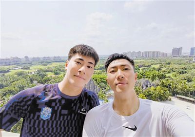 蜜桃视频涩涩